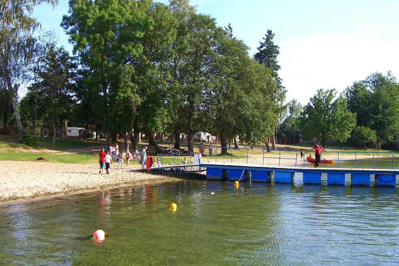 Nad Drawskim Letniskowe Lodge *